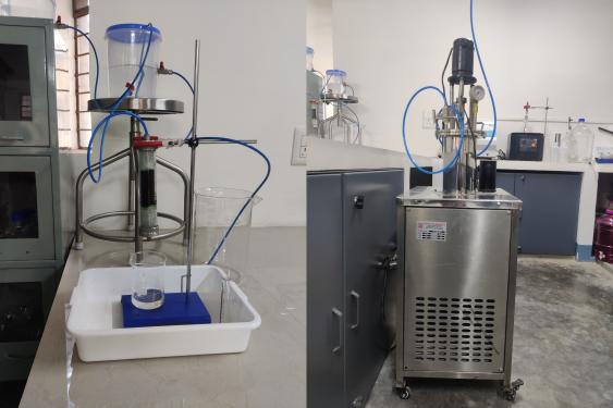 The adsorbent stage (left) and remediation stage (right) in the pilot system in the lab 