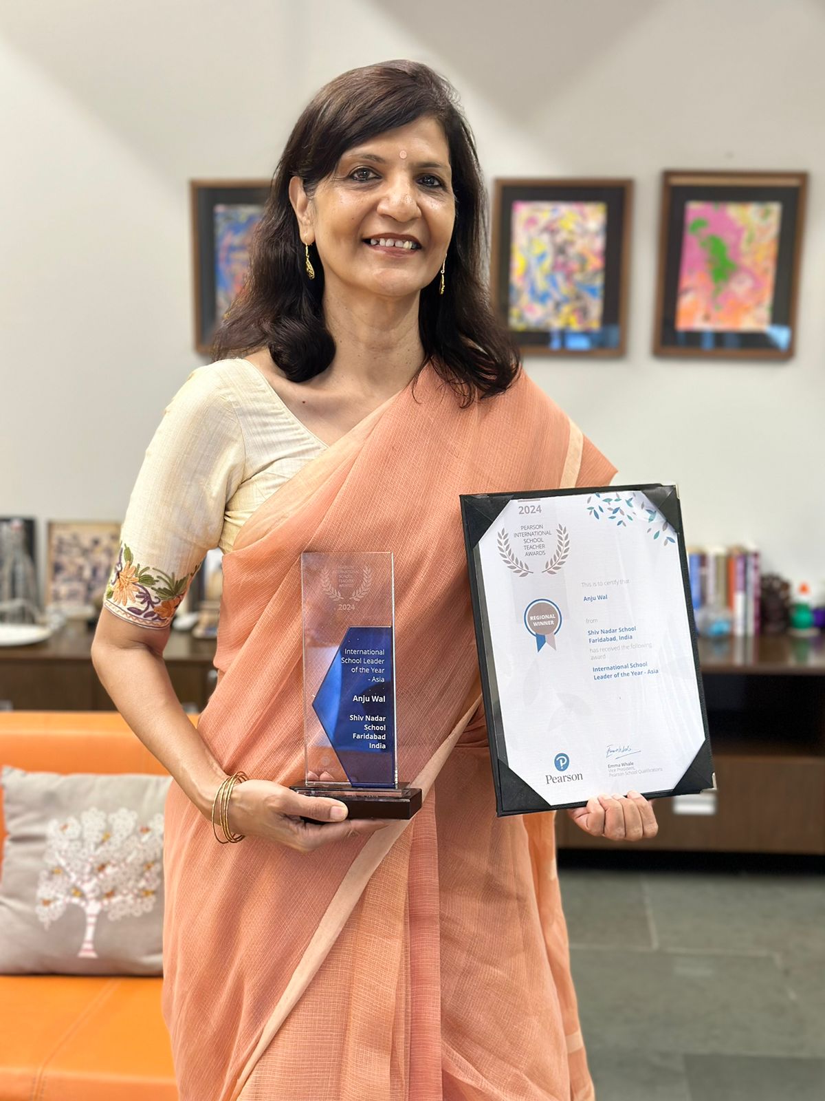 Celebrating Excellence: Mrs. Anju Wal Wins Pearson International School Leader of the Year 2024 Award